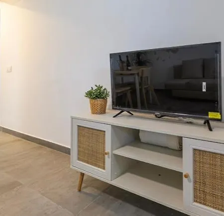 Top2stay Los Rosales * Торремолинос